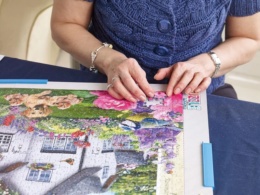 RAVENSBURGER Skládací podložka Puzzle Handy 1000 dílků