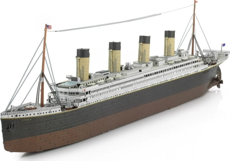 METAL EARTH 3D puzzle Premium Series: Titanic