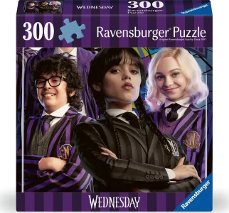 Puzzle Ravensburger 300 dílků Wednesday: Vyvrhelové jsou v kurzu