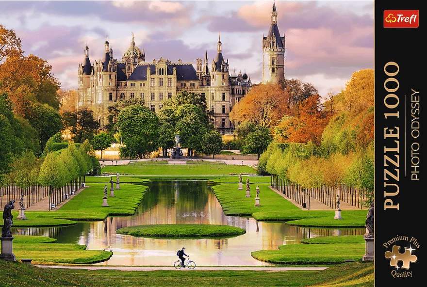 TREFL Puzzle Premium Plus Photo Odyssey: Zvěřínský zámek 1000 dílků