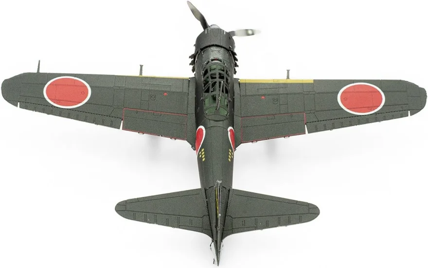 METAL EARTH 3D puzzle Mitsubishi Zero (barevný)