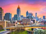 Puzzle Ravensburger 500 dílků Panorama Atlanty za soumraku
