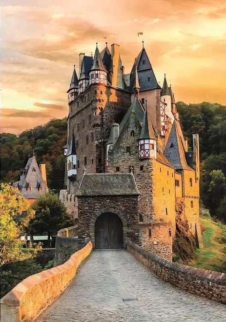 Puzzle Clementoni 1000 dílků Zlatá hodinka na hradě Eltz