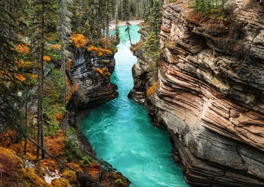 Puzzle Ravensburger 1000 dílků Athabasca Falls, Kanada - Canadian Nationals 2026