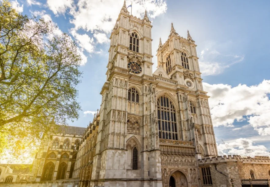 Puzzle Alipson 1000 dílků Westminsterské opatství na jaře, Londýn