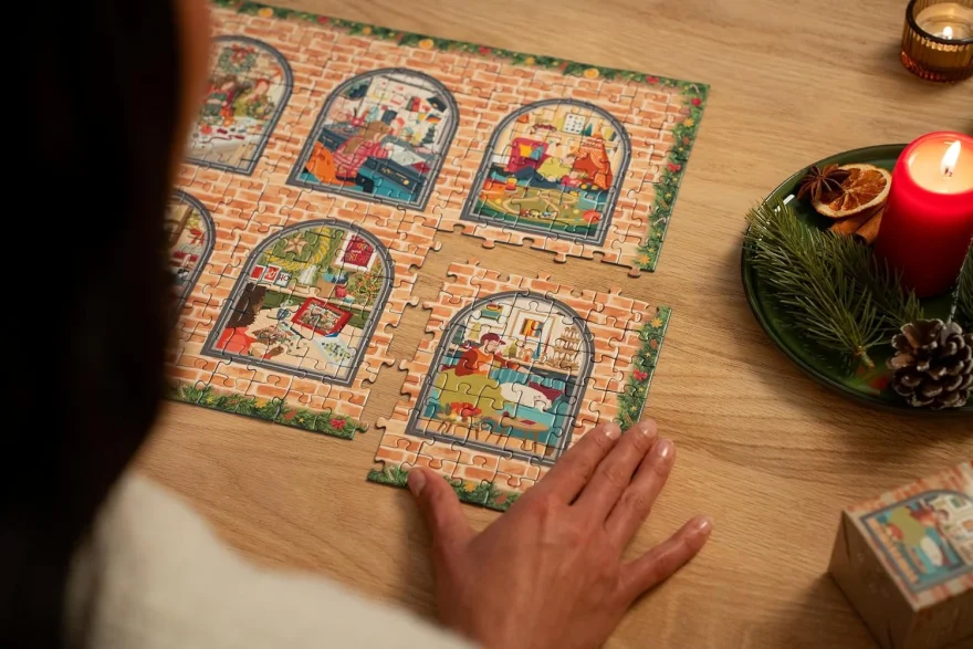 Puzzle Adventní kalendář Ravensburger  Vánoce doma 24x56 dílků