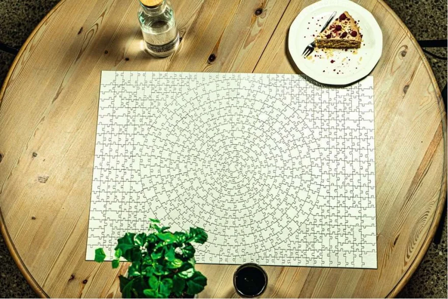 RAVENSBURGER Puzzle Krypt Silver 654 dílků