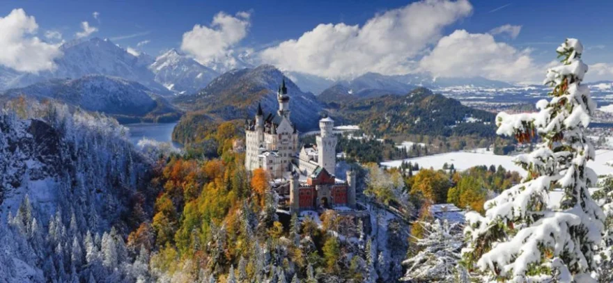 RAVENSBURGER Puzzle Zámek Neuschwanstein 2000 dílků