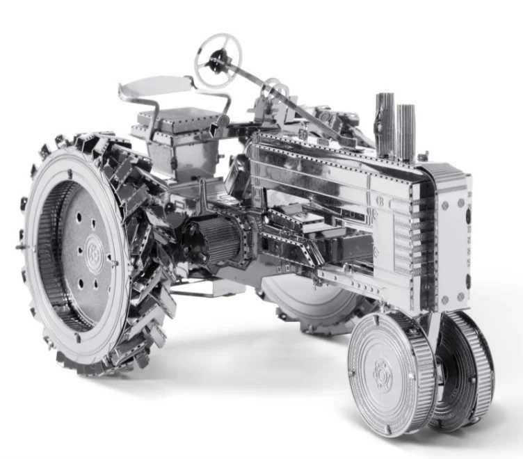 METAL EARTH 3D puzzle Traktor